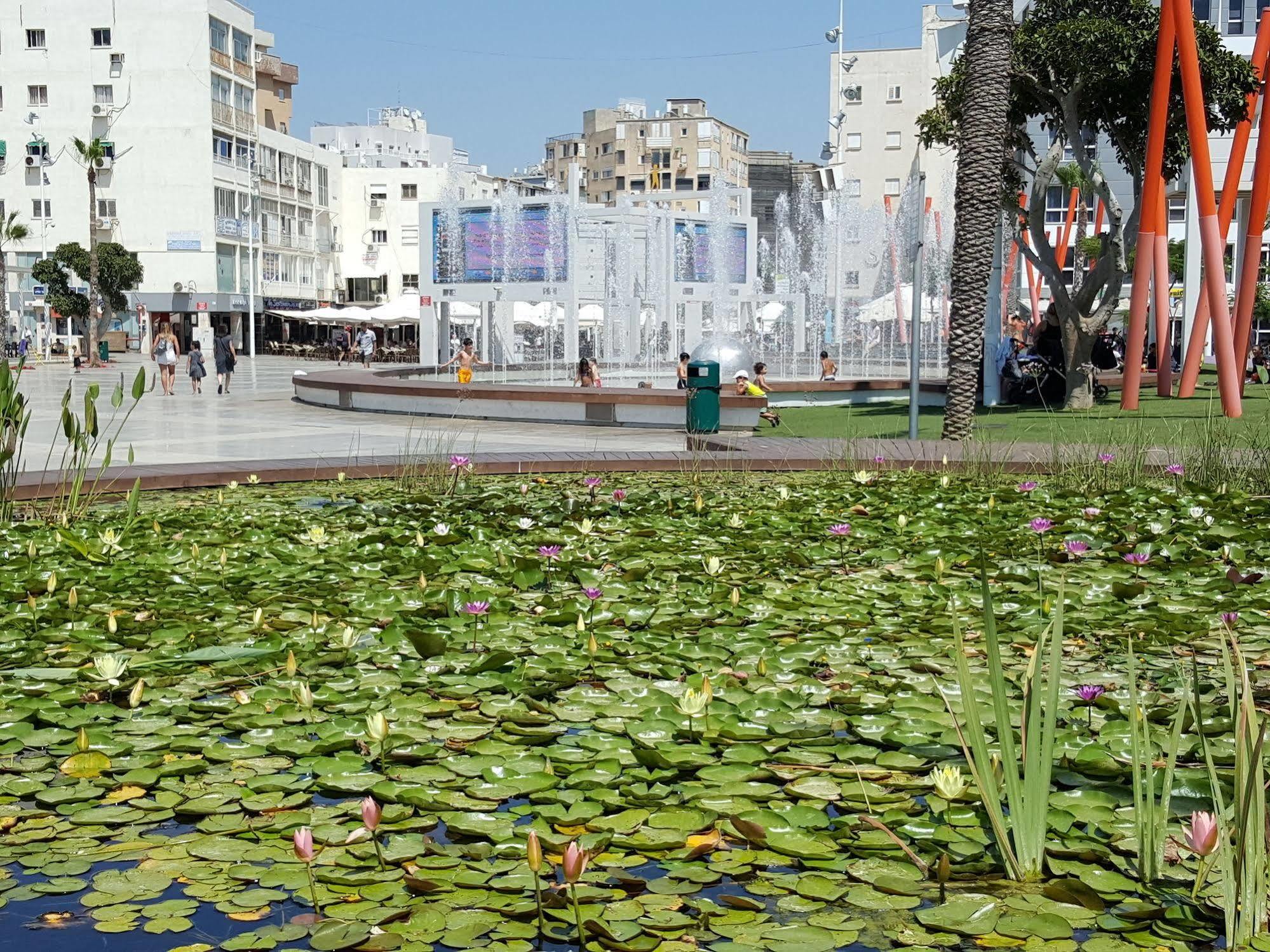 Netanya Motel Pierre Exterior foto